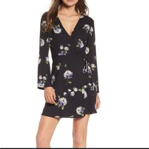Lush‎ mini wrap dress